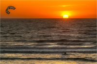 Sunset surfer (2022)