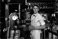 Irish barman 02 (2020*)